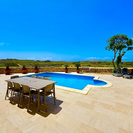 Lonza Gharb Farmhouse Esterno foto