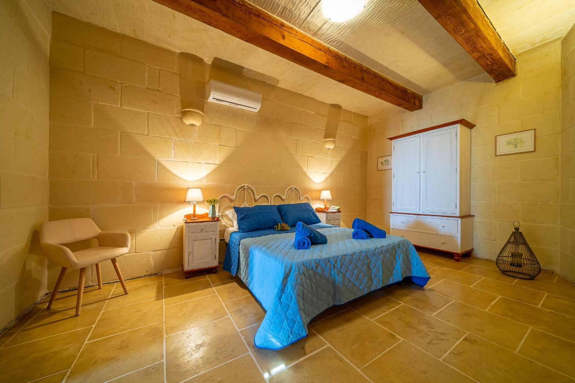 Lonza Gharb Farmhouse Esterno foto