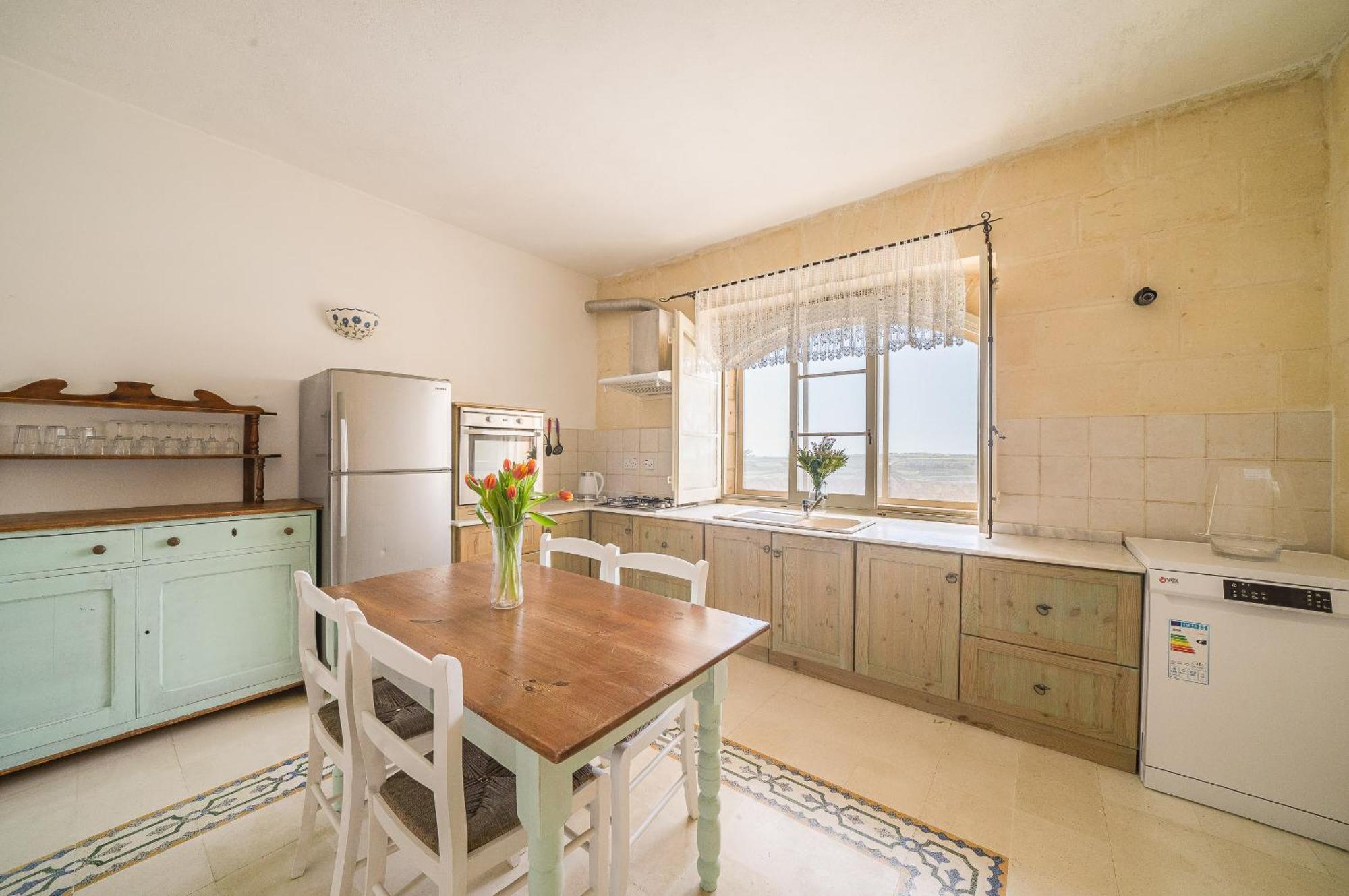 Lonza Gharb Farmhouse Esterno foto