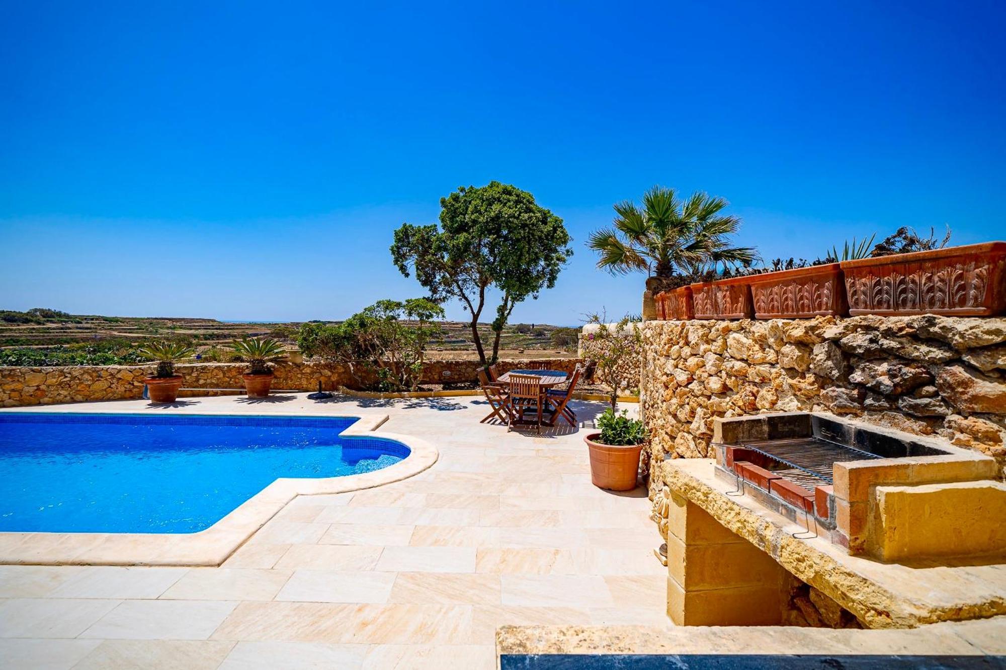 Lonza Gharb Farmhouse Esterno foto